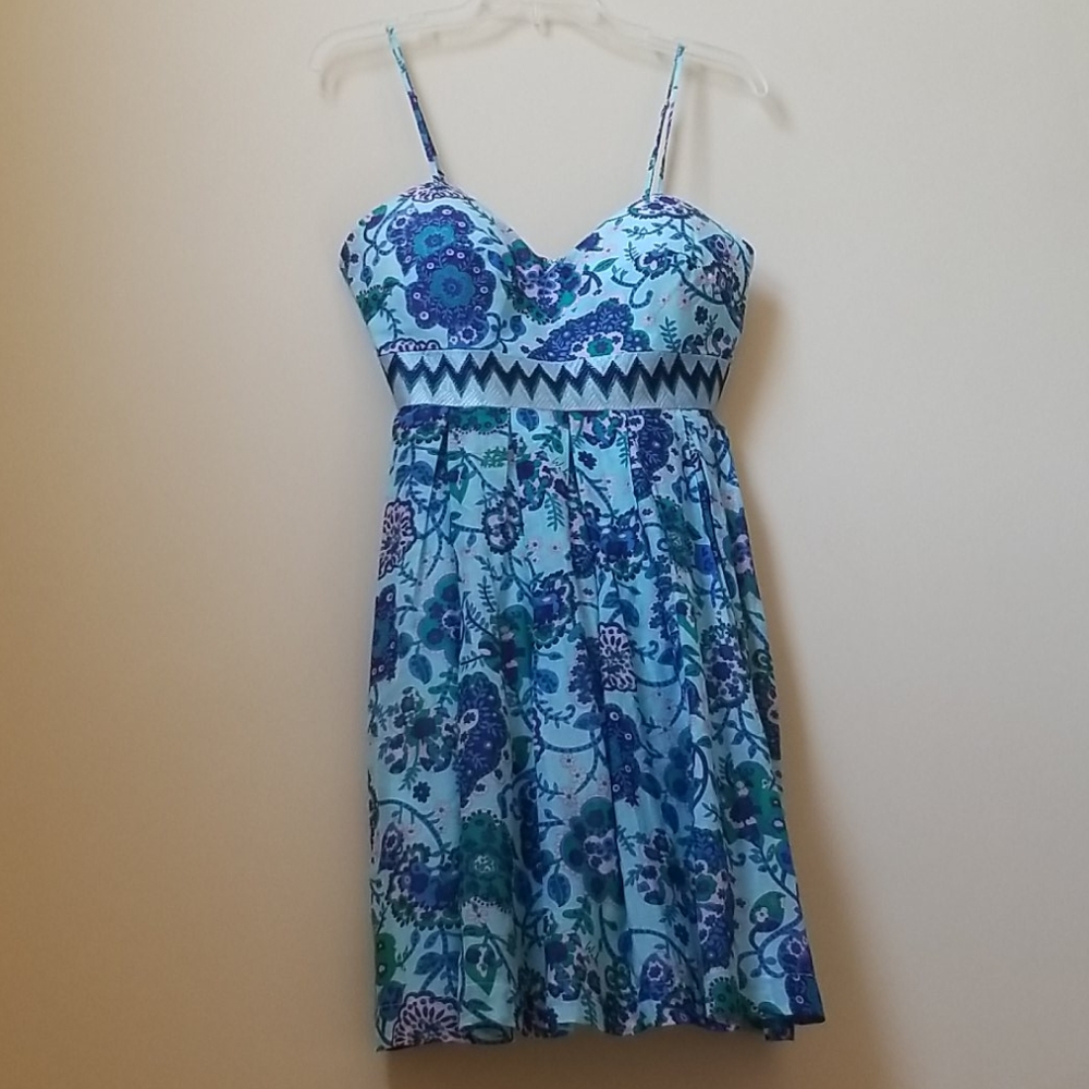 Walter blue floral dress. EUC.
